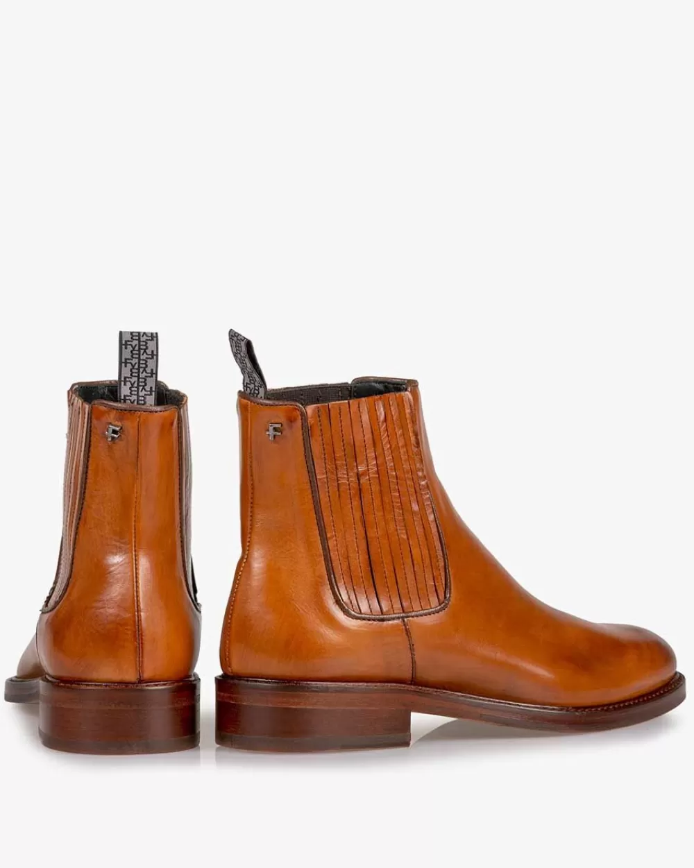 Floris van Bommel Office | Chelsea Boots></noscript>Zurichi 02.01 Cognac